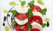 Recipe: Luscious Tomato Caprese Salad