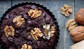 V-Day Special: Quick Microwave Cake and Chocolate Tart