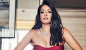 SIZZLING Raima Sen!