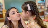 Soha, Kunal, Inaaya's AWESOME Twinning Moments