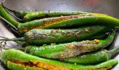 Recipe: Jayanti's Besan Mirchi