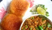 Recipe: Mayur's Meatless Soya Kheema-Pav