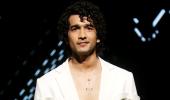 Will Ranveer Say Yes To Shantanu's Edgy Suit?