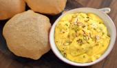 Shravan Recipe: Amrakhand With Poori