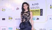 Flirty Red Carpet Moments: Mouni, Sini, Naila...