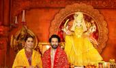 Raashii, Vikrant Dance The Garba With...