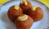 Recipe: Sunita's Carrot Halwa Laddoos