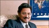 CBI probes hawala racket in Satyam fraud