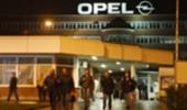 Opel staff fears 10,000 job cuts, oppose GM move