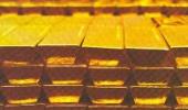 Gold surges to Rs 17,500 per 10 gm