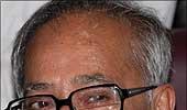 <I>Didi</I> just can't do without Pranab<I>da</I>