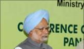 India has enough food stocks to fight shortage: PM