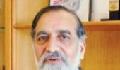 I-T dept moves SC against Kiran Karnik