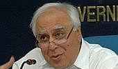 Adequate spectrum must for telecom growth: Sibal