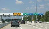 Electronic toll payment along the highways