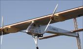 This amazing plane flies ONLY on solar power