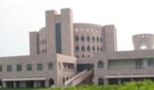 ISB student offered annual pay of Rs 39 lakh