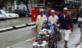 Now, Mumbai's dabbawalas to deliver Flipkart products!