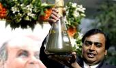 RIL net drops 5.7% to Rs 5,376 crore