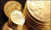 Gold sets new record, zooms past Rs 31,000-level