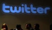 Twitter takes on Instagram, Facebook