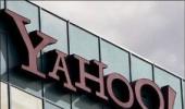 Yahoo! reports marginal dip in net income