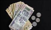 OMOs aid govt borrowing as RBI fights rupee slide