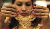 RBI asks banks not to lend for purchase of gold