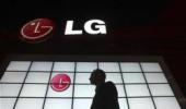 LG plans to recast mobile phone business