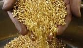 Gold hits over 3-week high on global cues, jewellers buying