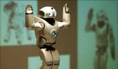 Now, a dancing robot that can groove to your tunes