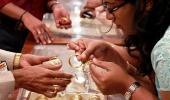 Income Tax department eyes foreign gold buyers