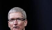 Apple CEO's 2013 compensation suffers as stock loses value