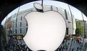 Einhorn sues Apple, marks biggest investor challenge