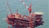 Govt plans to stop RIL from selling crude to Jamnagar refinery