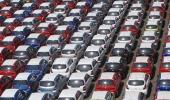 Discounts fail to boost car sales in December