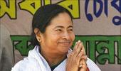 Mamata Banerjee turns saree designer to revive ailing 'Tantuja'