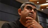 Sikka shares his 5-point success mantra with Infosys staff