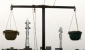 Spectrum auction takes off on 8th day