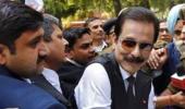 Subrata Roy starts asset sale talks from Tihar Jail