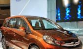 5 reasons WHY Honda Mobilio is BETTER than Maruti Ertiga