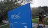 FIIs hike stake in Infosys to 42.67% in Jul-Sep quarter