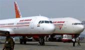 Airlines' losses soar on high fuel costs in FY14