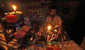 Rockefeller pledges $75 mn to light up 1,000 villages