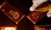 Gold extends gains on wedding season demand, global cues