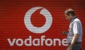 After Bharti, Vodafone joins 4G race, to launch services by Dec