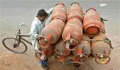 Earning over Rs 10 lakh/year? Then forget subsidised LPG