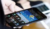 Samsung's smartphone primacy under threat from Apple