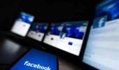 Facebook revenue smashes expectations as mobile ad sales surge