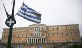 Greek parliament approves bailout measures as Syriza fragments